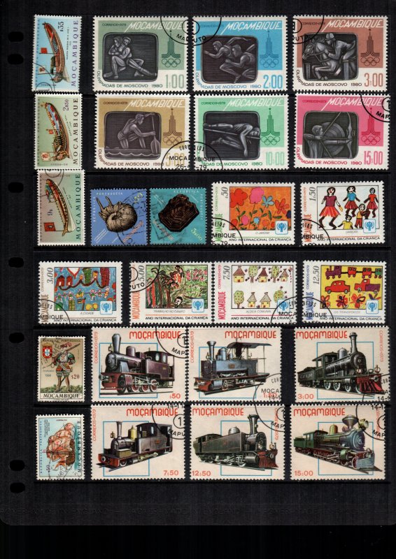 Mozambique  25  diff used and mint lot collection