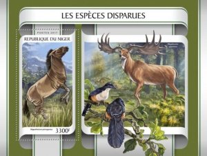 Niger - 2017 Extinct Species - Stamp Souvenir Sheet - NIG17215b