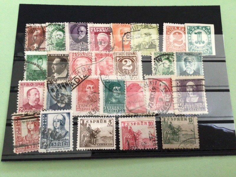 Spain 1930’s mounted mint & used stamps  Ref A8867