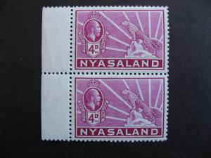 NYASALAND PROTECTORATE Sc 43 MNH pair (margin hinged), nice stamps!