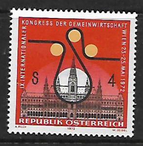 AUSTRIA 922 MNH CITY HALL AND CONGRESS EMBLEM