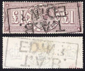 SG185 One Pound Wmk Crowns Good Colour (Horizontal Crease) Cat 3000 pounds