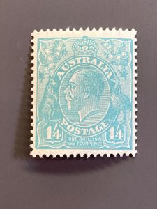 Australia 124 VF MH. Scott $ 60.00