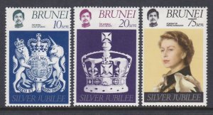 226-28 Brunei Silver Jubilee MNH