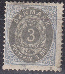 Denmark #25 Used  CV $15.00 (Z6372)