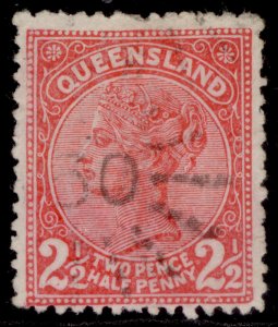 AUSTRALIA - Queensland QV SG213, 2½d carmine, FINE USED.