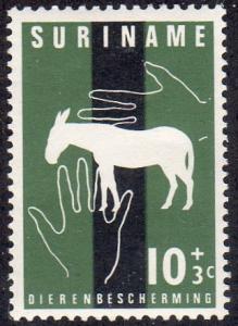 Suriname B92 - Mint-NH - 10c + 3c Donkey / Hands (1962)