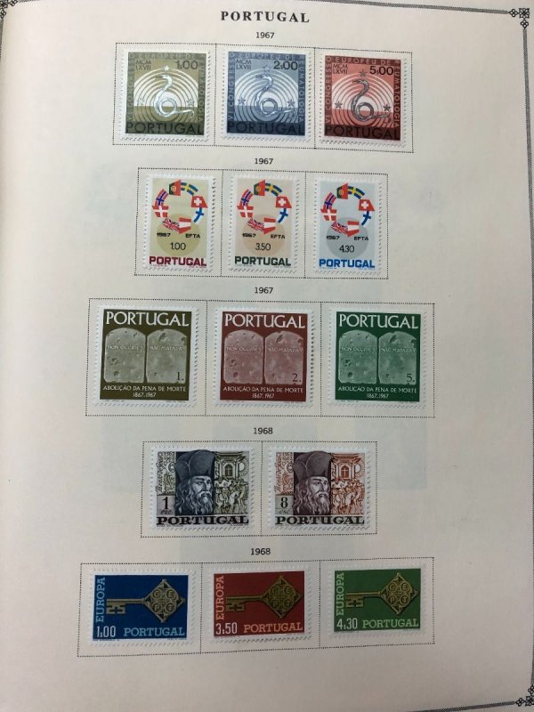 INTERNATIONAL COLLECTION IN SCOTT ALBUM – PORTUGAL TO RUSSIA – 423335