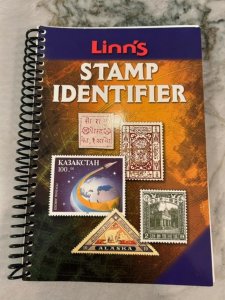 Linn's Stamp Identifier (2004-06-01) Spiral-bound. Lightly used