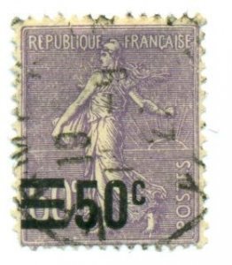 France 1927 #229 U SCV(2022)=$1.10