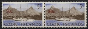 COOK ISLANDS 1967 50c on 5/- MNH pair - 50c in different fonts.............27136