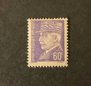 France Scott #432 never hinged