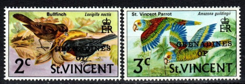 St Vincent Grenadines #5, 7  MNH   (V5506)