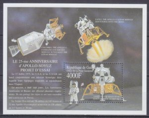 Guinea MNH S/S 3586 Space Joint Flight Apollo-Soyuz 2002