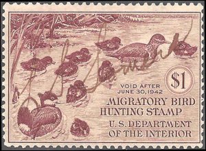 RW8 Mint,OG,NH... SCV $225.00