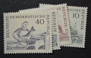 DDR Sc # 545-548, VF MH