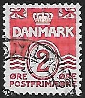 Danmark # 221 - Wavy Lines 2ö - used  {Dk2}