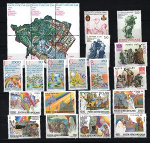 VATICAN 1986 COMPLETE YEAR SET OF 18 STAMPS & SHEET OF 6 STAMPS MNH