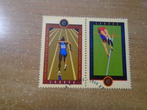 Canada  #   1908a   Pair used