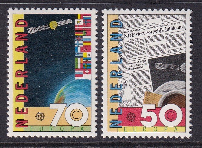 Netherlands 650-651 MNH VF