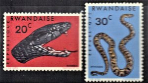 RWANDA SC# 194,195 MNH 20,30c 1967  SNAKES