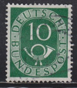 Germany 675 Post Horn 10pf 1951