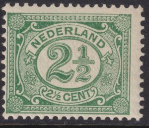 Sc# 60 Netherlands 1898 - 1924 Numeral 2½c issue MMH CV $3.25