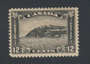 Canada  stamp #174-12c Quebec Citadel MH F/VF Guide Value = $45.00