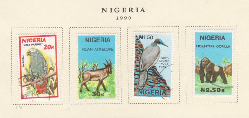 COLLECTION OF NIGERIA STAMPS FROM 1971-2000 - 290V ON ALBUM PAGES