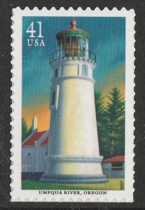 US 4149 Pacific Lighthouses Umpqua River Oregon 41c single MNH 2007