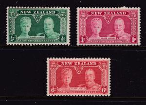 New Zealand the 1935 Jubilee set MH