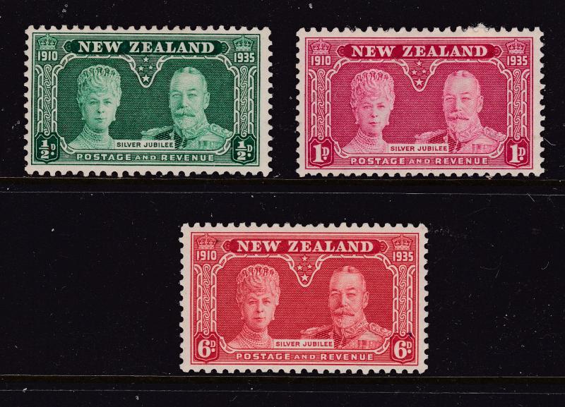 New Zealand the 1935 Jubilee set MH