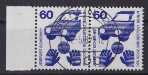 Berlin 1971 Mi#409 DZ1 Pair with Druckerzeichen used CV€100.00 (BN1113)