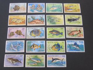 St Vincent 1975 Sc 407-25 fish set MNH