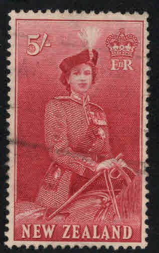 New Zealand Scott 300 Used QE2 on Horse stamp