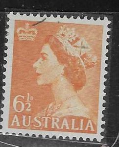 Australia  #258b  6 1/2p Queen Elizabeth  (MLH) CV $1.50