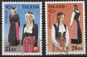 Iceland 673-674 (used) women’s folk costumes (1989)