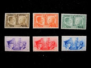 ITALY - SCOTT# 413-418 - MH - CAT VAL $30.00