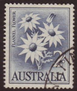 Australia 1959 Sc#327, SG#323 2 shilling Flannel Flower Flora USED-VF.