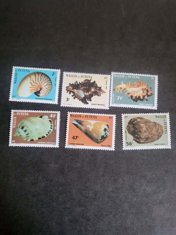 Stamps Wallis and Futuna Scott #320-5 never hinged