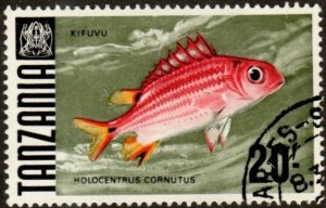 Tanzania 34 - Used - 20sh Squirrelfish (1967) (cv $7.30)