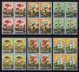 SAN MARINO 1967 - Mushrooms / complete set MNH in blocks