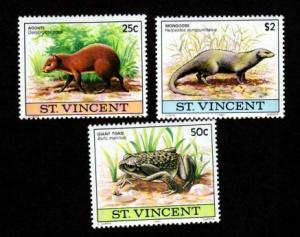 St. Vincent # 608-609 Mint NH Wildlife!