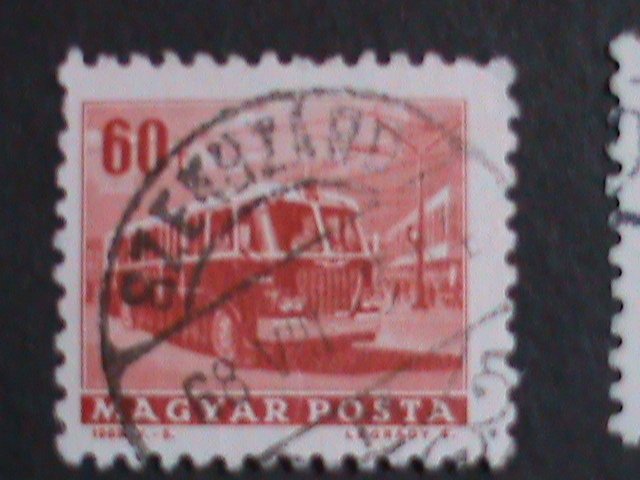 ​HUNGARY- -VERY OLD FAMOUS HISTORIC BUILDINGS LARGE SET USE STAMPS VERY FINE