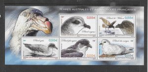 BIRDS - FRENCH SOUTHERN ANTARCTIC TERRITORY #419 M/S MNH