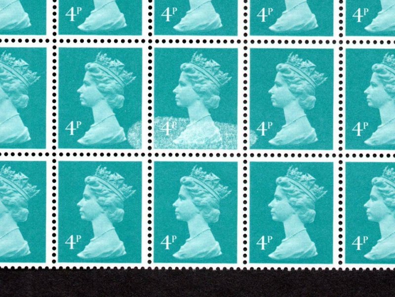 4p MACHIN UNMOUNTED MINT BLOCK + PRINTING ERROR