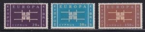 Album Specials Cipro Scott# 229-231 Europa come Nuovo Leggermente Incernierato
