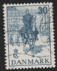 Denmark 261 Christian X in Streets of Copenhagen 1937