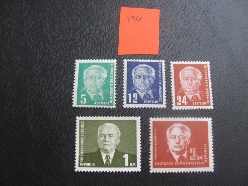 GERMANY DDR MNH 1952 MI. 251-255 120 EUROS (196)