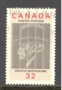 Canada Sc # 1044 used (DT)